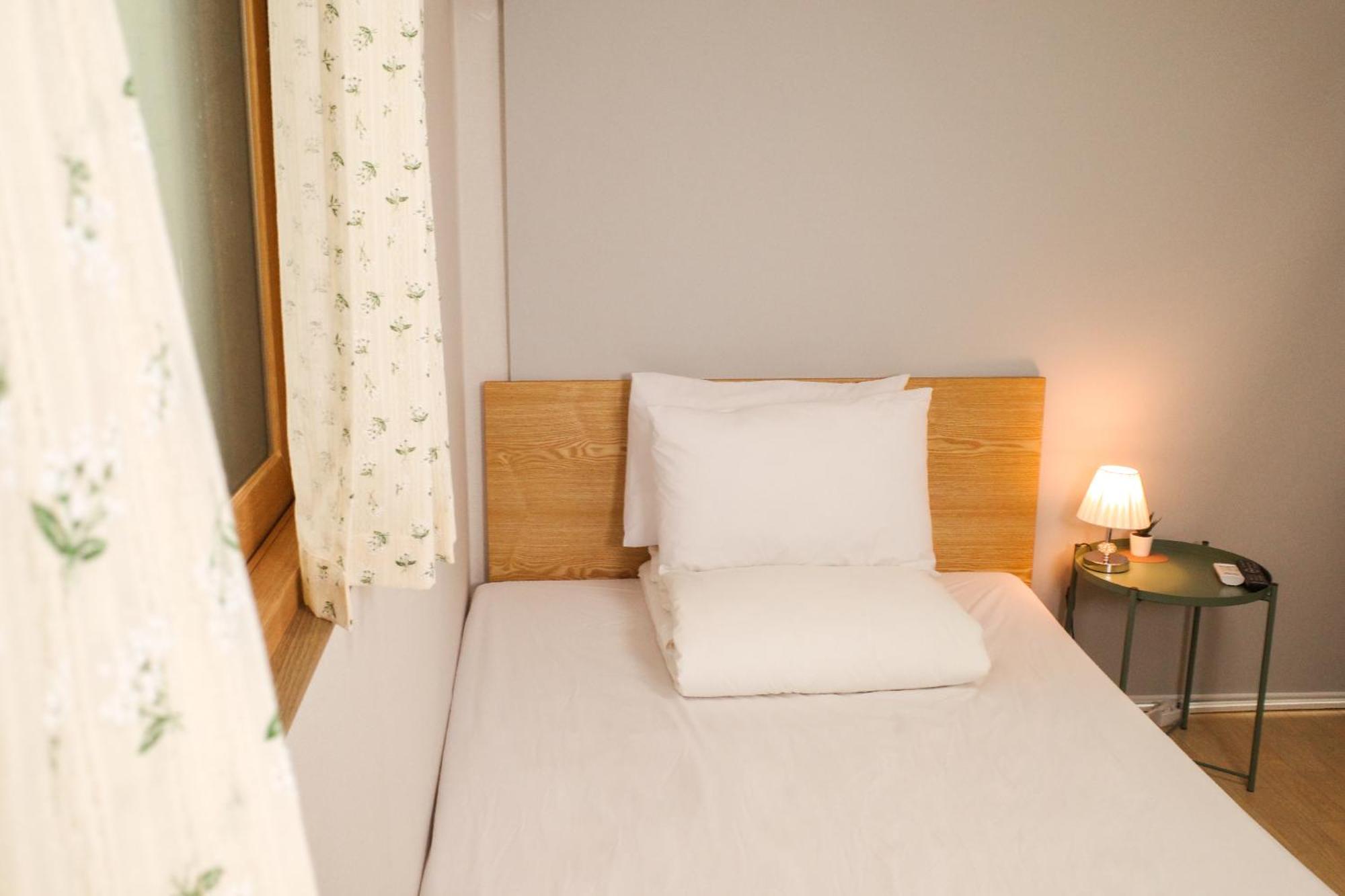 Starria Hostel Foreign Guest Only Seoul Room photo