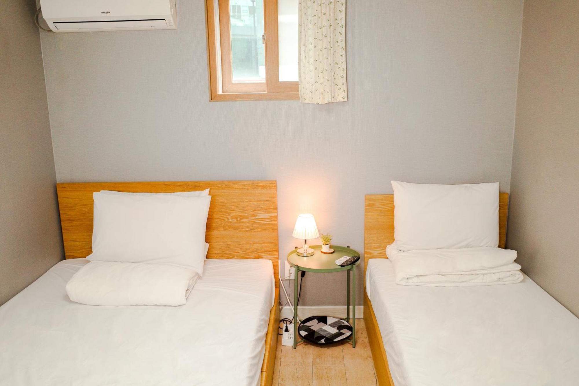 Starria Hostel Foreign Guest Only Seoul Exterior photo