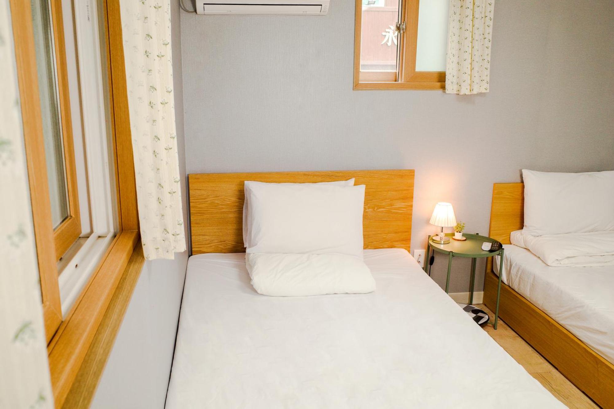 Starria Hostel Foreign Guest Only Seoul Room photo